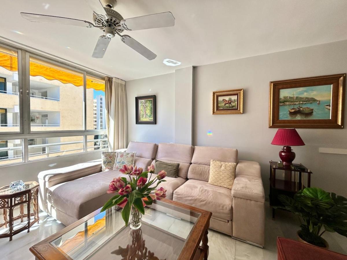 Apartament In Center With Parking In The Building Marbella