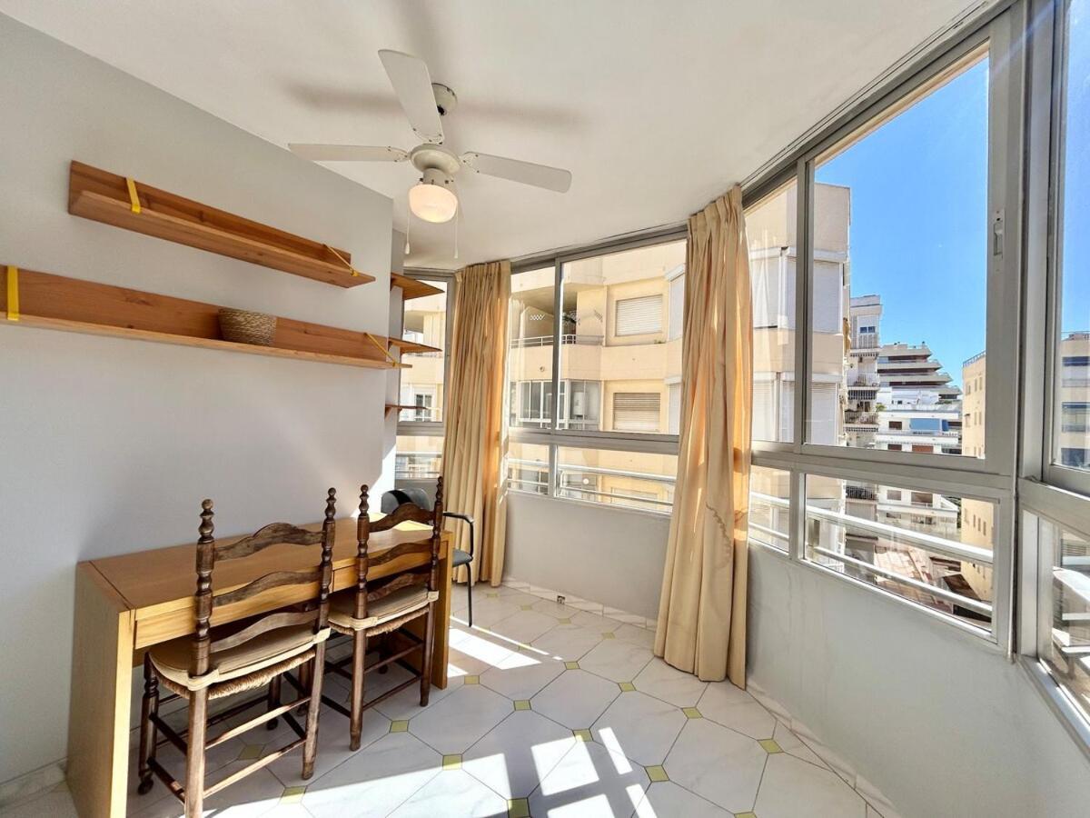 Apartment In Center With Parking In The Building