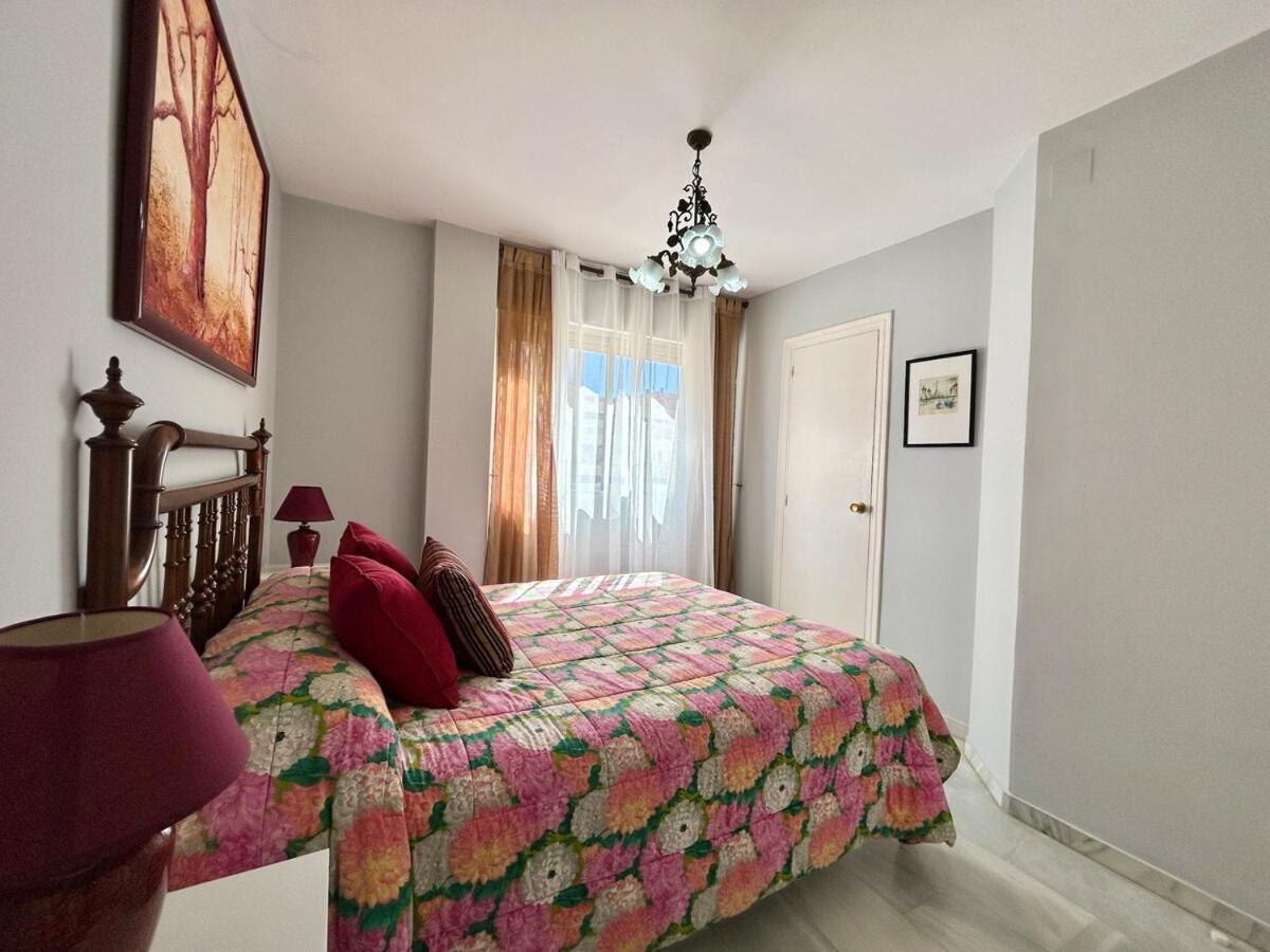 Apartment In Center With Parking In The Building Marbella