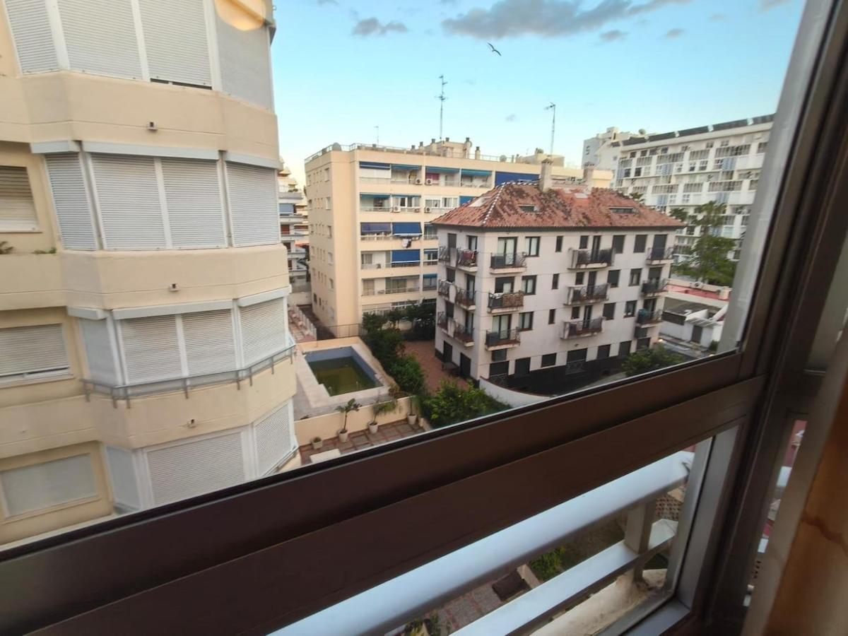 In Center With Parking In The Building Apartment *