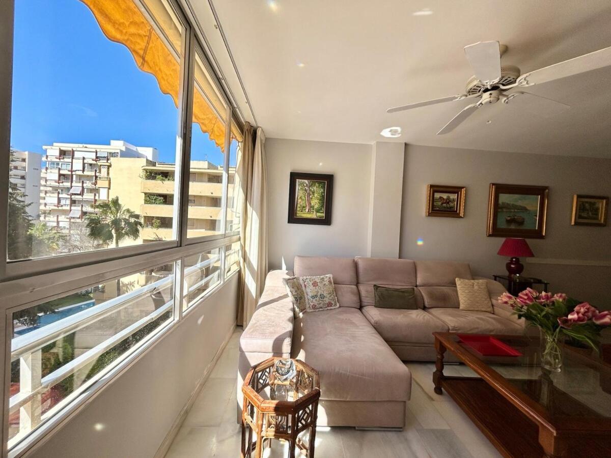 In Center With Parking In The Building Apartment